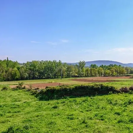 2 Bedrooms House With Enclosed Garden And Wifi At Σπίτι διακοπών *