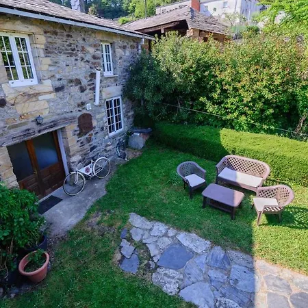 2 Bedrooms House With Enclosed Garden And Wifi At Σπίτι διακοπών